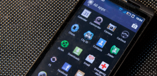 What is the difference between a native mobile app vs. web app?